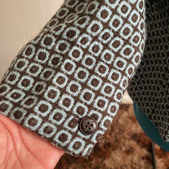 Jacket - Picture 7 of 7